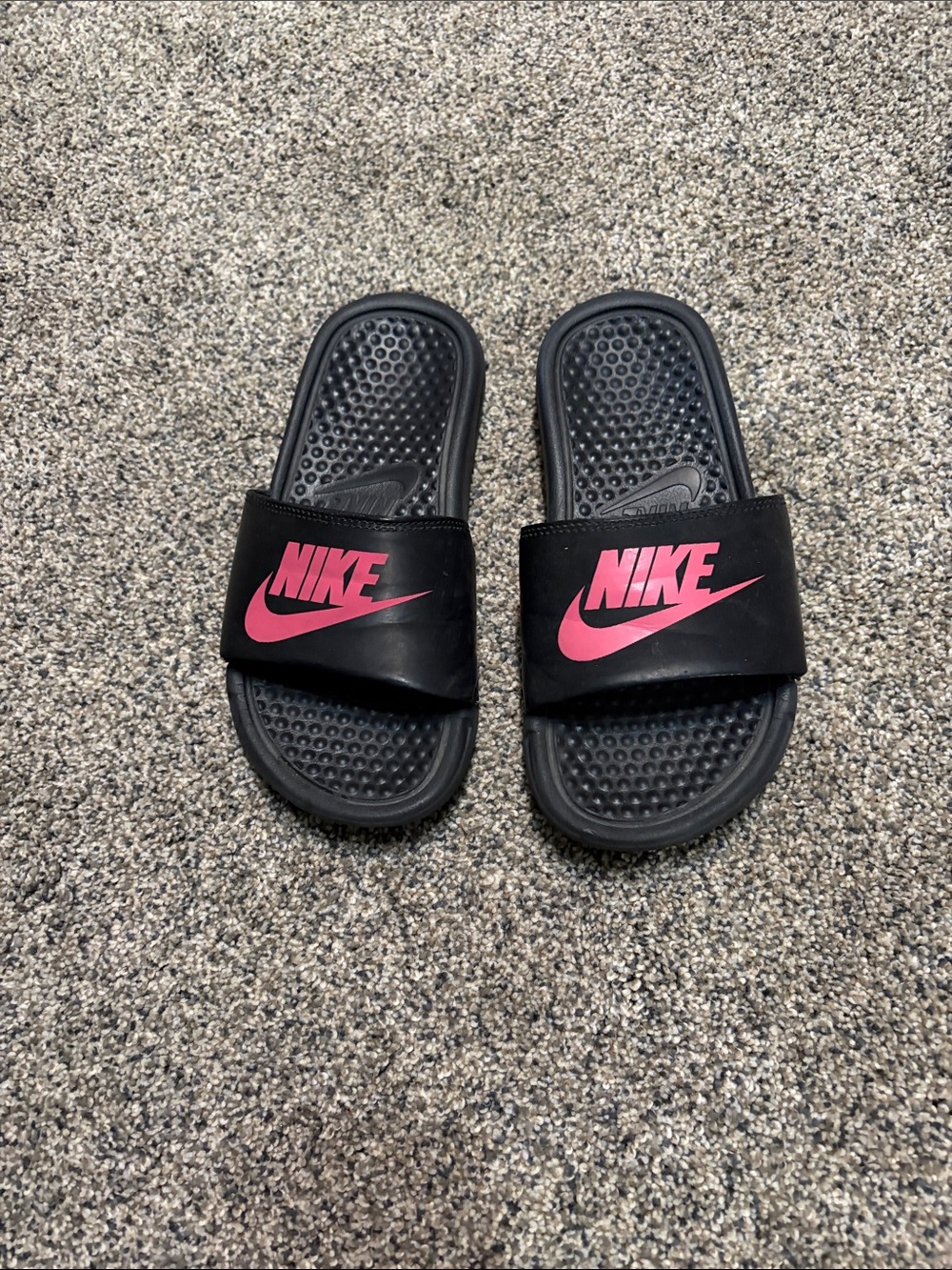 Girls Nike Black Slide Sandals with Pink Swoosh Logo Size 2